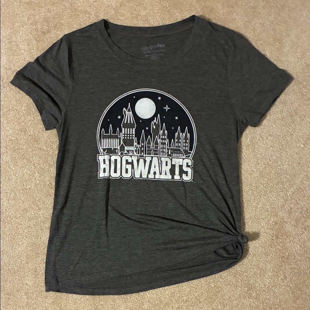 Hogwarts Women's Short Sleeve Tee - Dark Gray